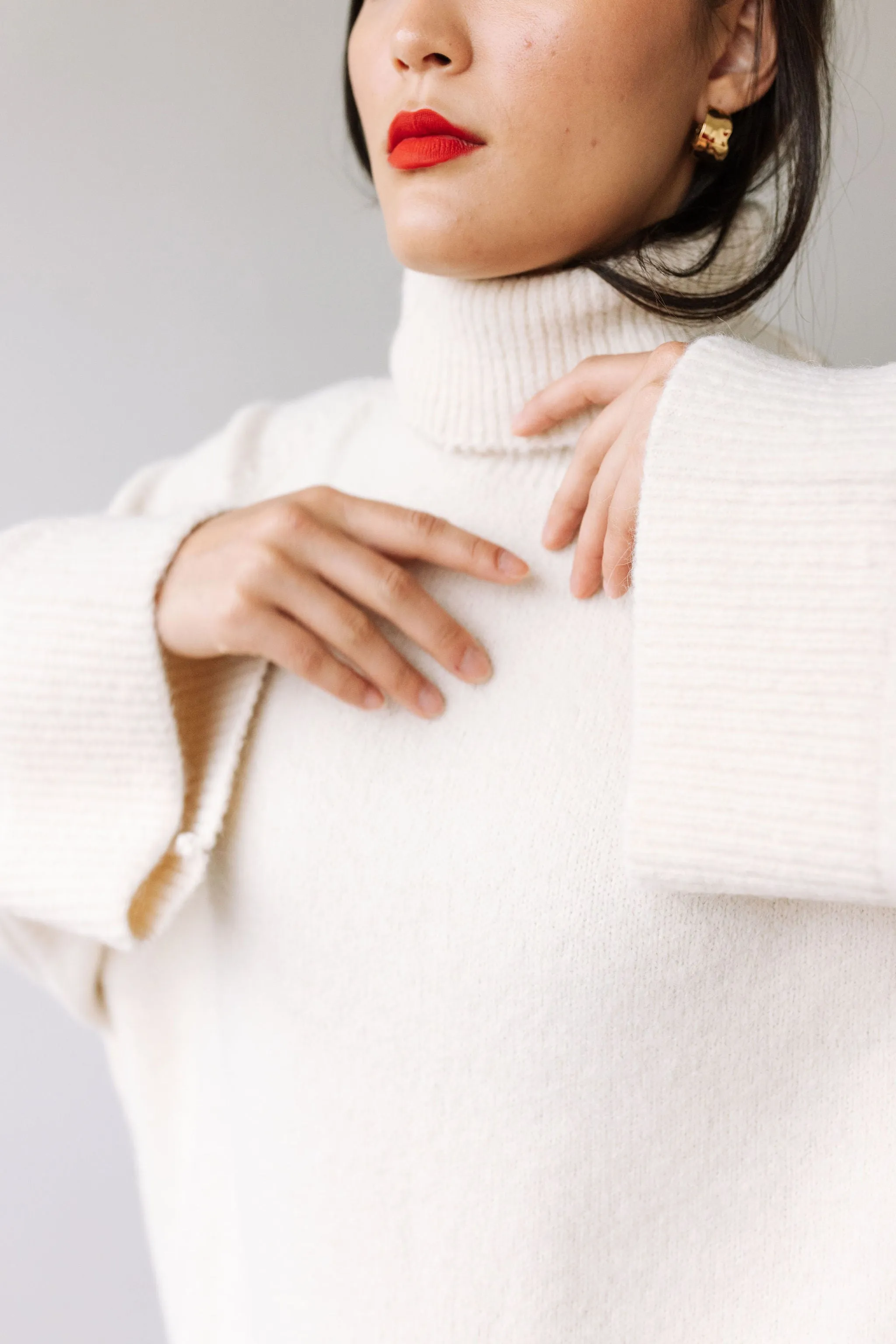 Alpaca and Wool Blend Sweater (Ecru)
