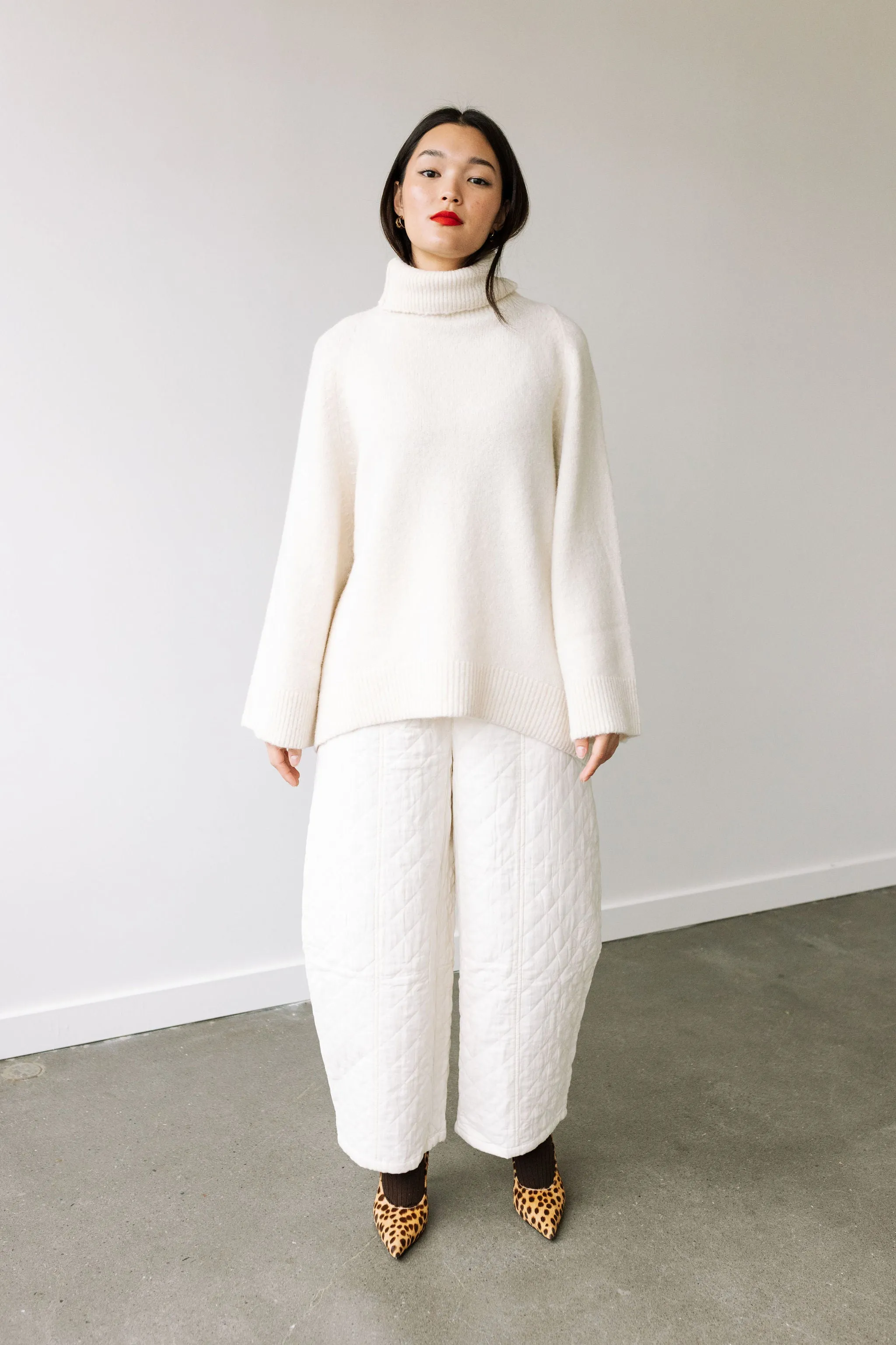 Alpaca and Wool Blend Sweater (Ecru)